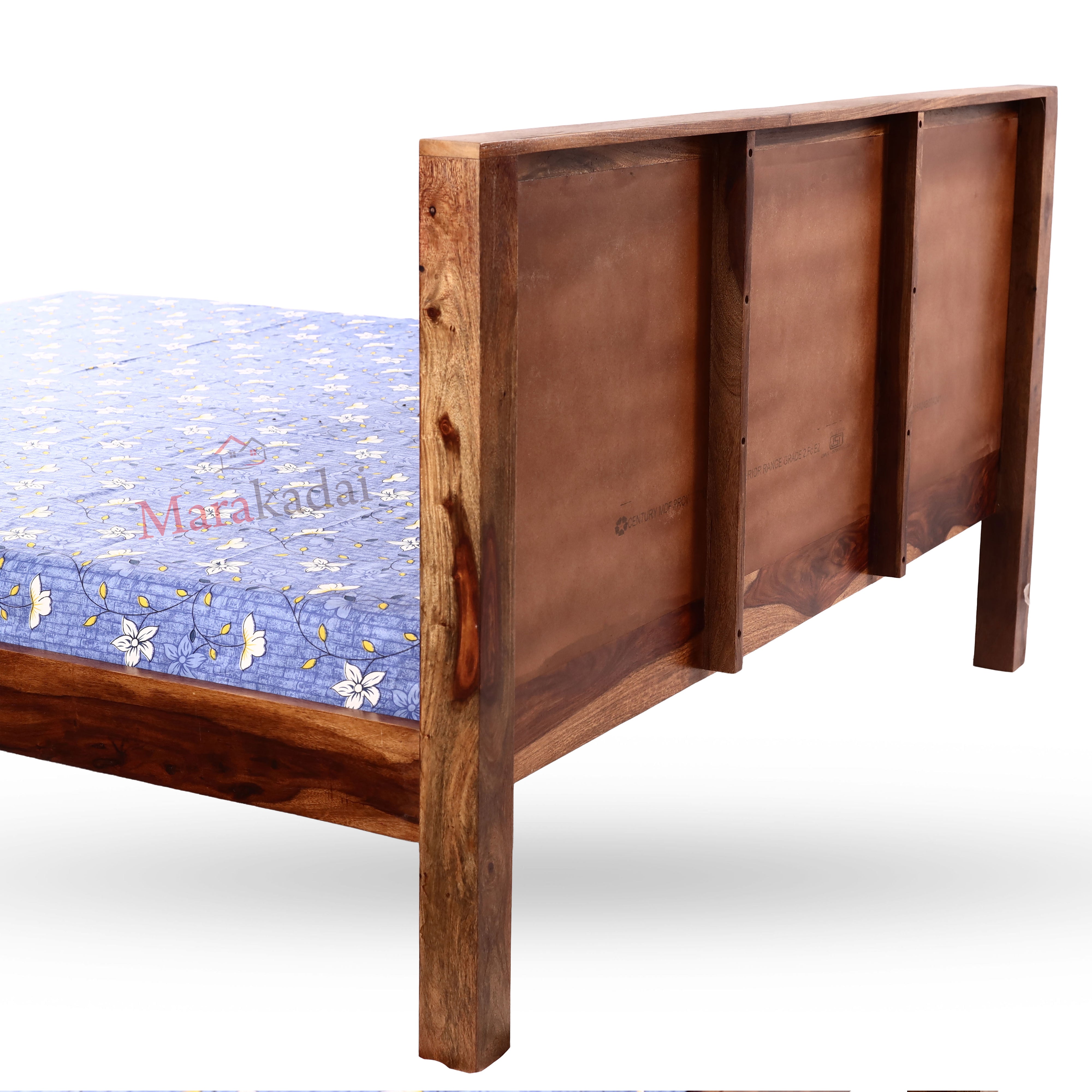 Shapphire Cot  queen